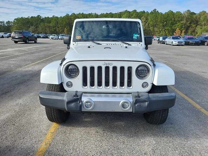 Jeep Wrangler Unlimited Sahara, снимка 6 - Автомобили и джипове - 48337194