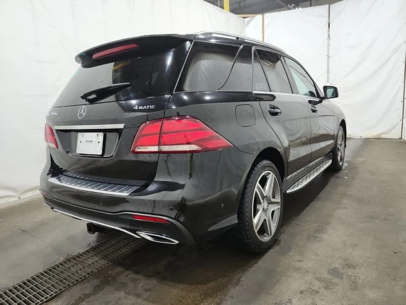 Mercedes-Benz GLE * 350D * CARFAX * БЕЗ ПЪРВОНАЧАЛНА ВНОСКА, снимка 3 - Автомобили и джипове - 52929744