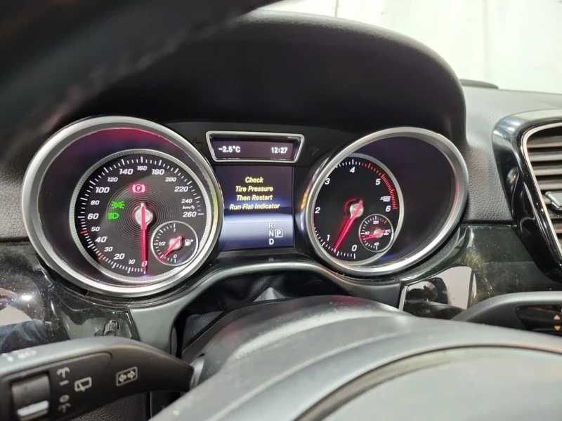 Mercedes-Benz GLE * 350D * CARFAX * БЕЗ ПЪРВОНАЧАЛНА ВНОСКА, снимка 11 - Автомобили и джипове - 52929744