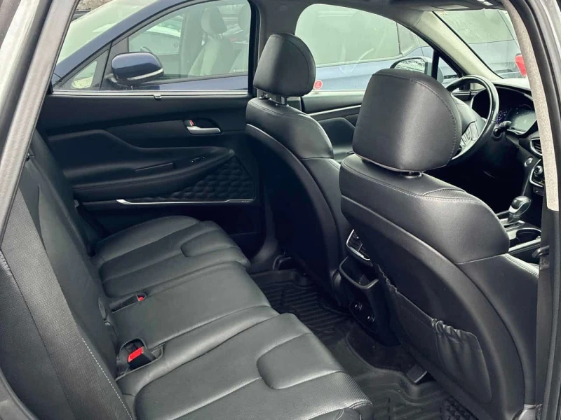 Hyundai Santa fe * Ultimate * CARFAX * ЦЕНА ДО БГ, снимка 12 - Автомобили и джипове - 53583947