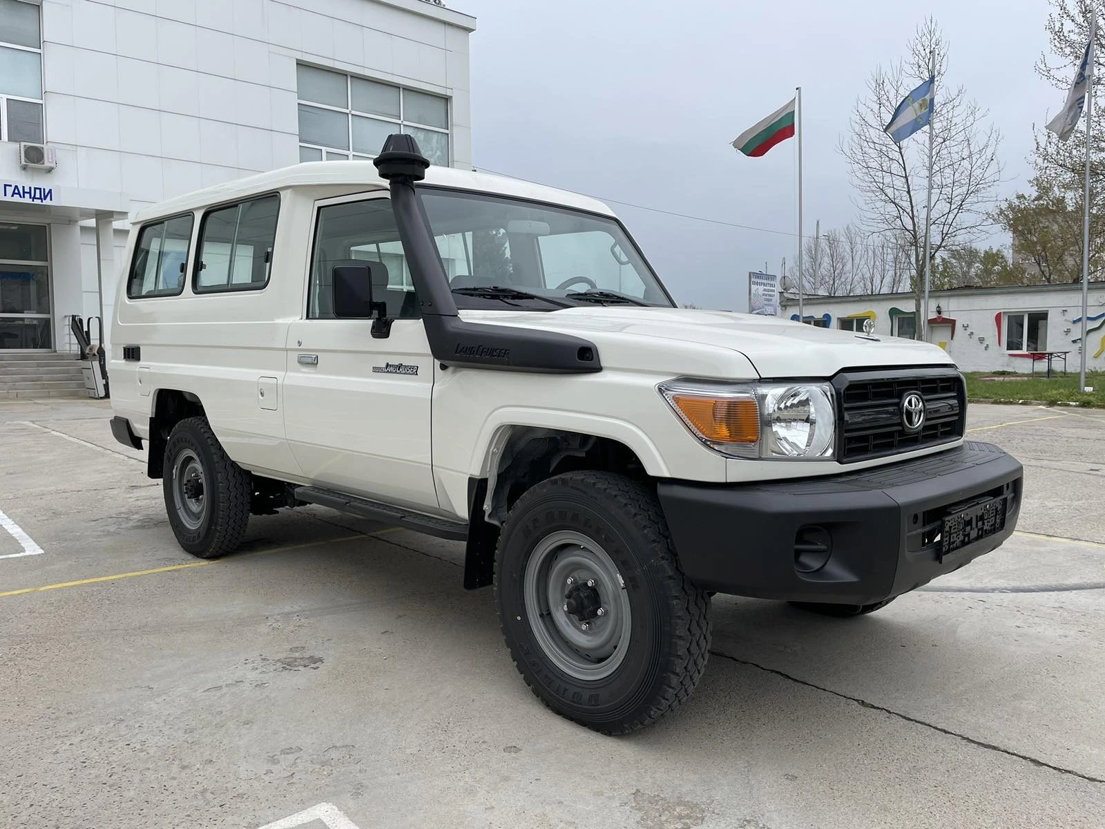Toyota Land cruiser HZJ78 БЕЗ РЕГИСТРАЦИЯ, снимка 1