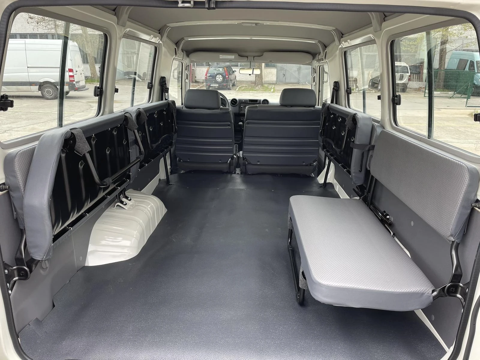 Toyota Land cruiser HZJ78   | Mobile.bg   14