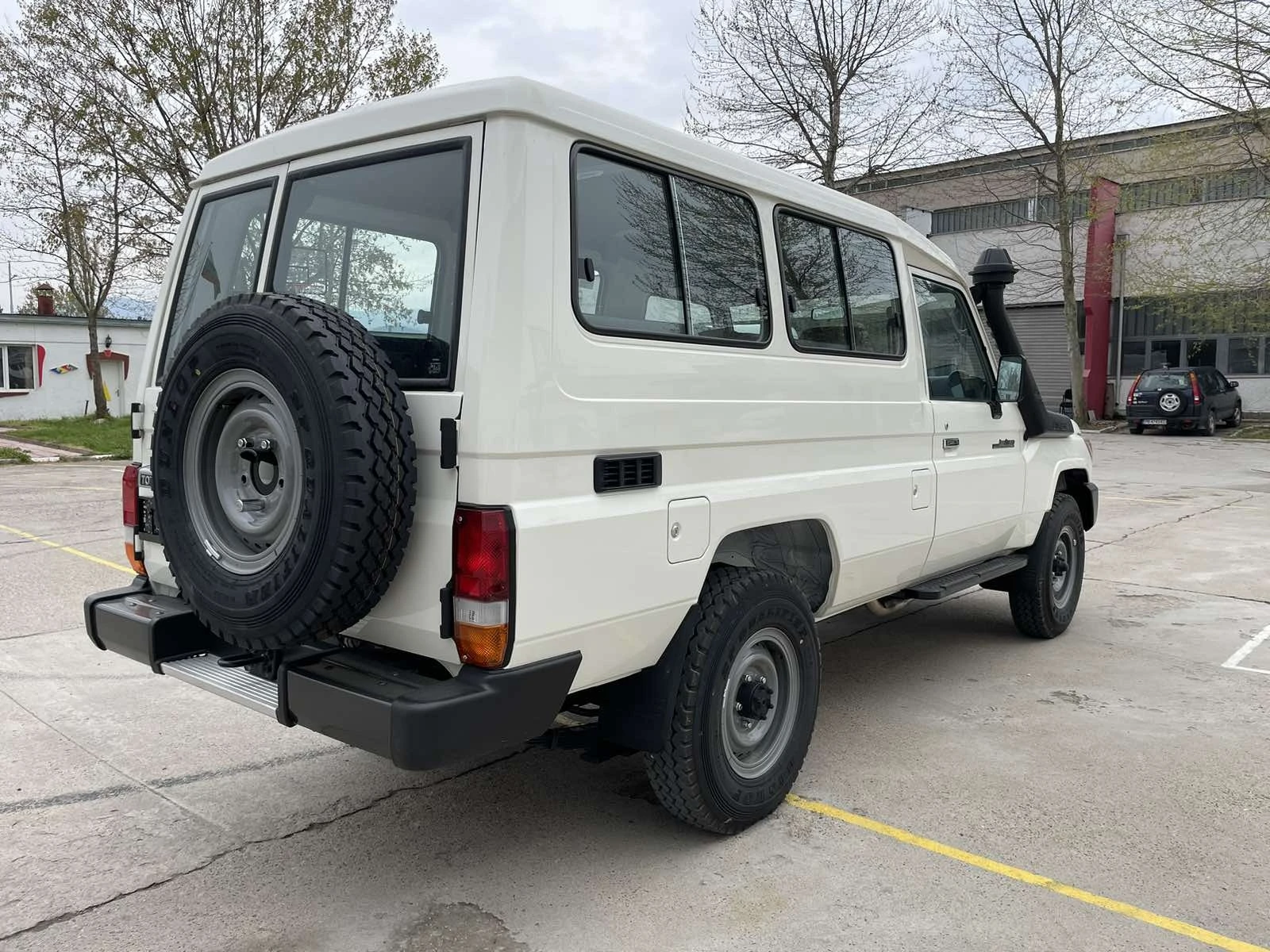 Toyota Land cruiser HZJ78 БЕЗ РЕГИСТРАЦИЯ - изображение 7