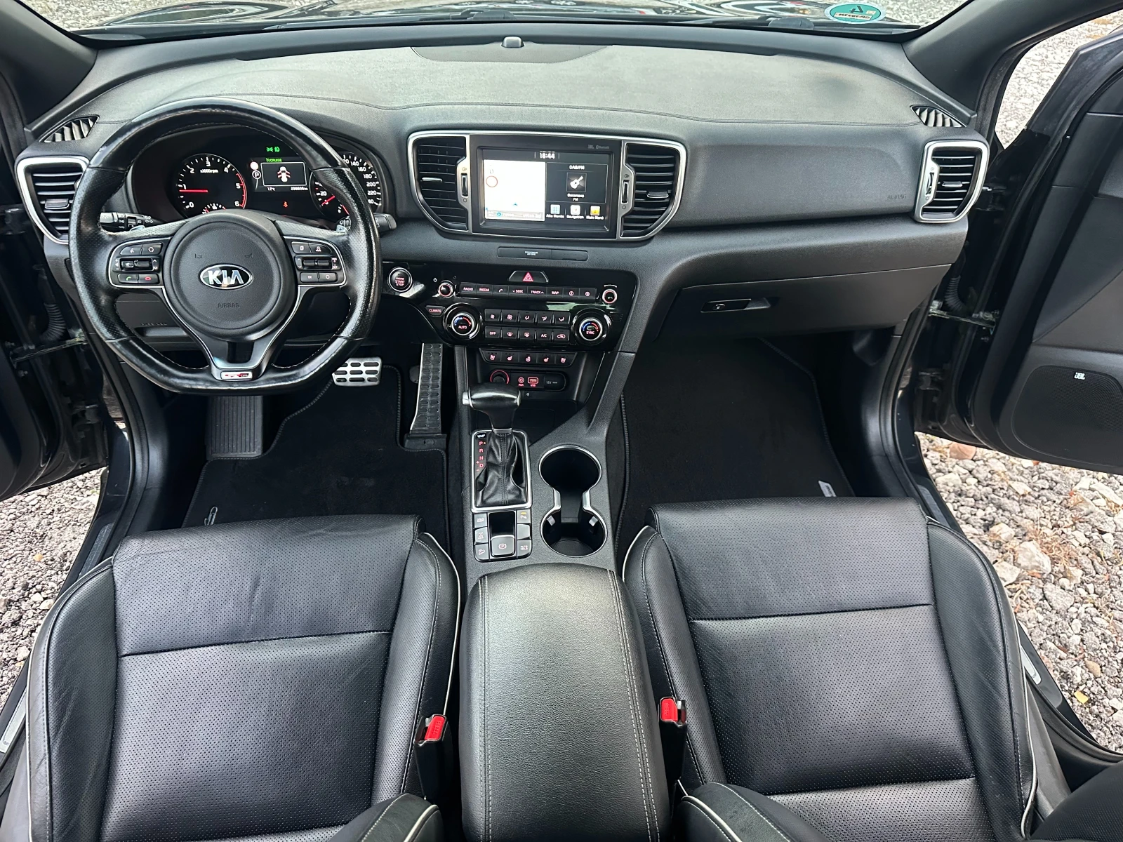 Kia Sportage 2.0CRDI 136kc GT-LINE FULLL - изображение 10