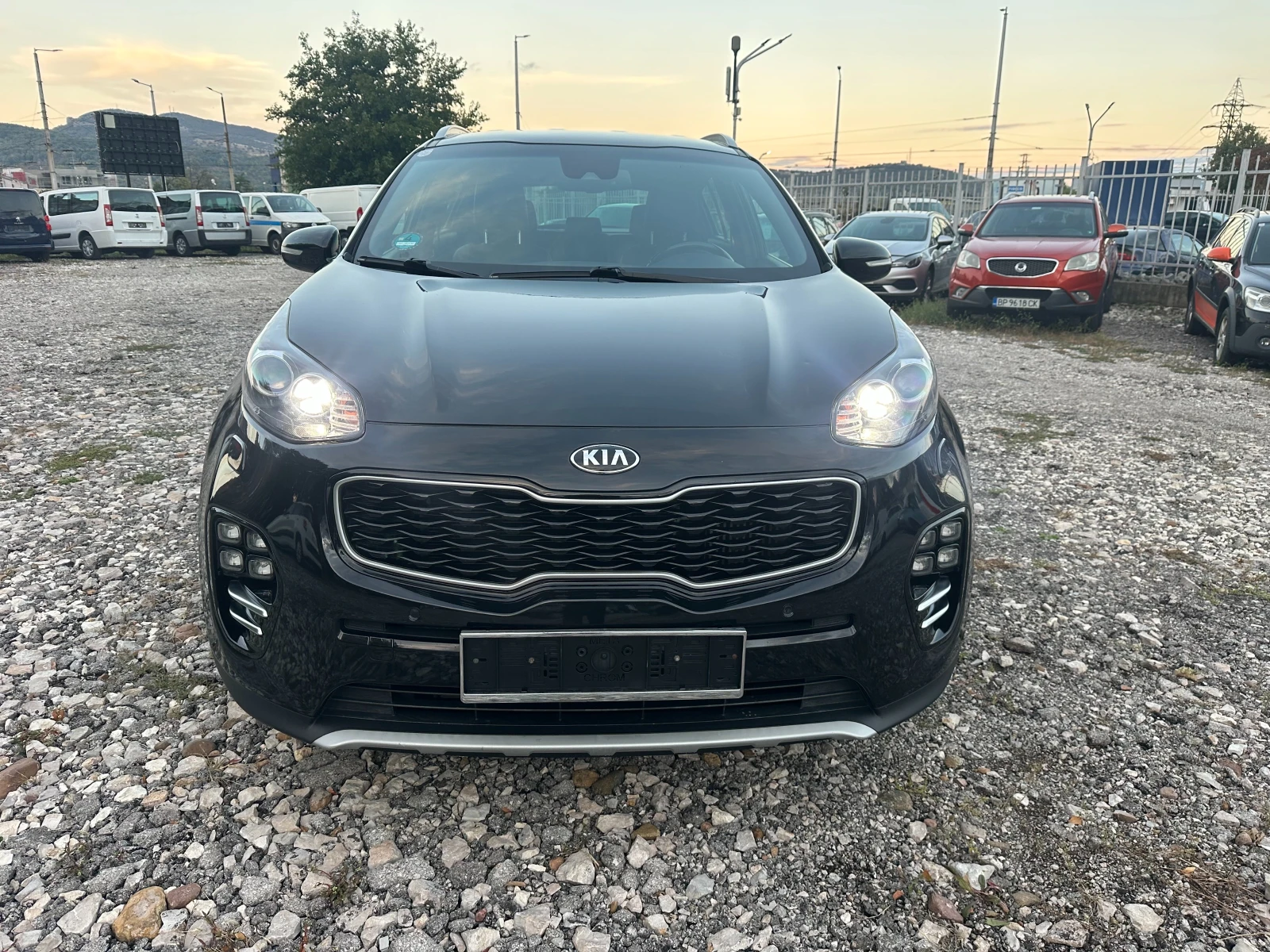 Kia Sportage 2.0CRDI 136kc GT-LINE FULLL - изображение 8