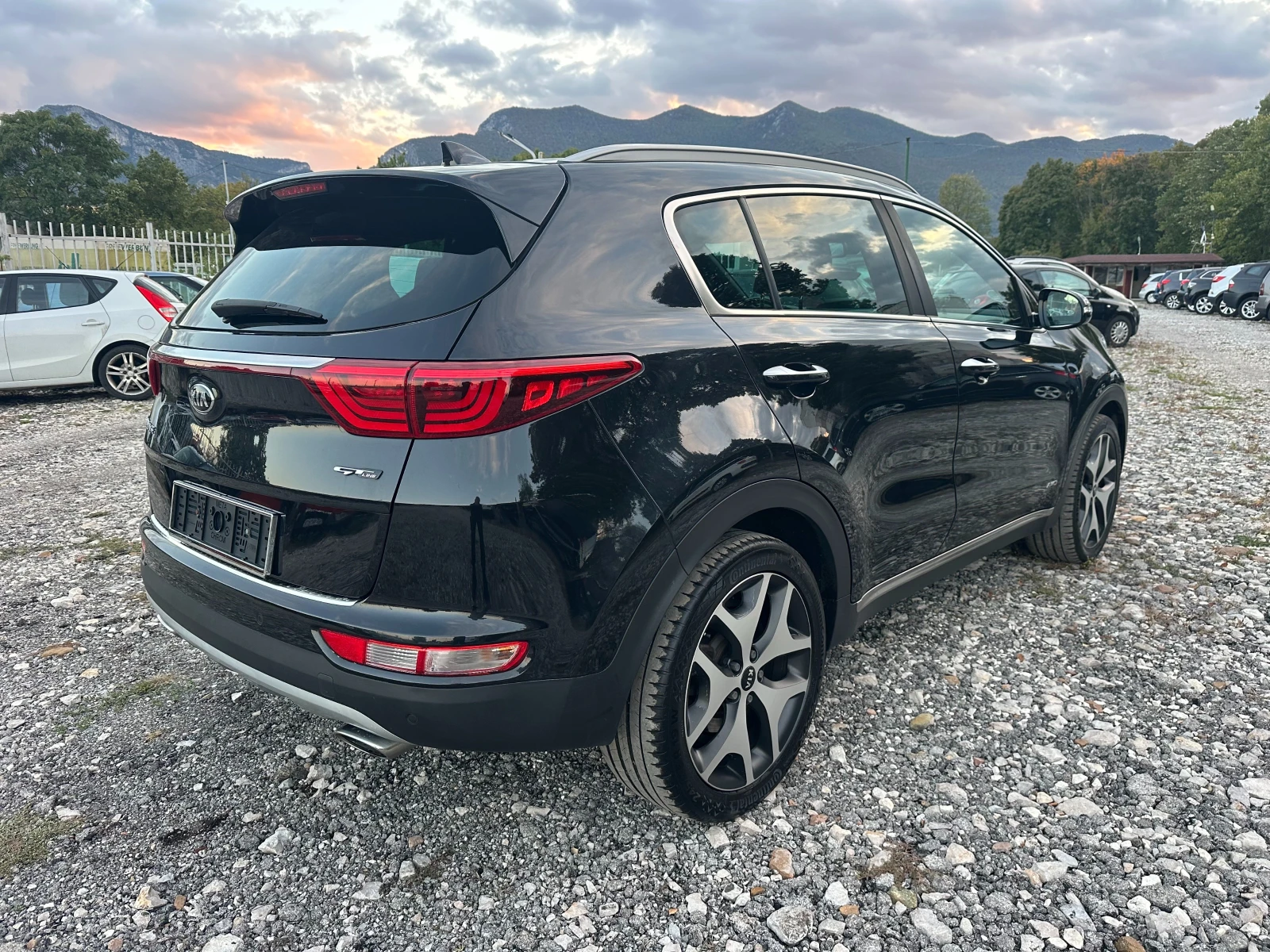 Kia Sportage 2.0CRDI 136kc GT-LINE FULLL - изображение 3