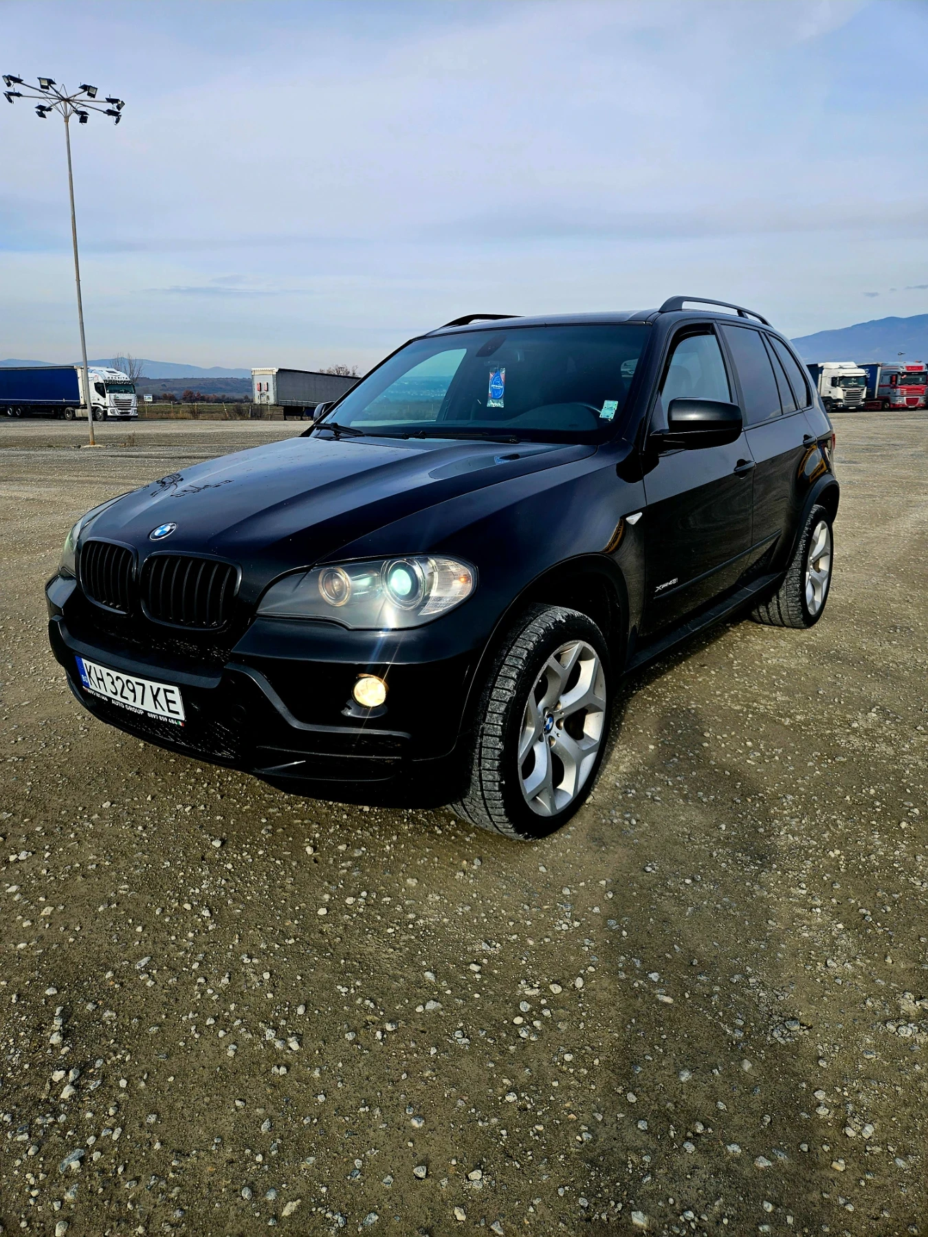 BMW X5 4.8i | Mobile.bg   2