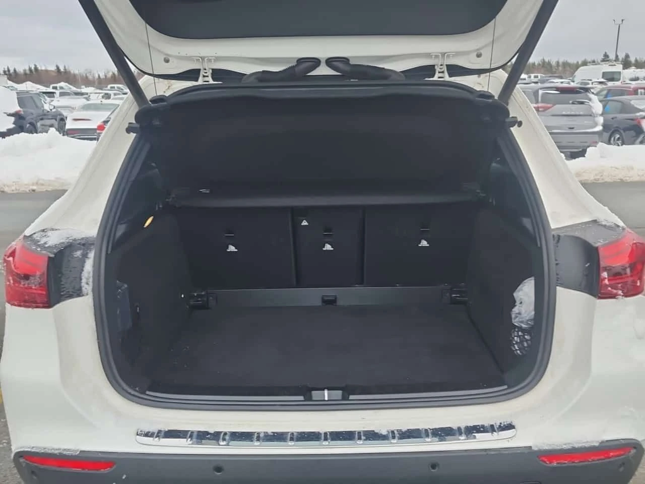 Mercedes-Benz GLA 250 AMBIENT* PANORAMA* 2 KEYS* LANE ASSIST * CARFAX *  | Mobile.bg � ����������� 8