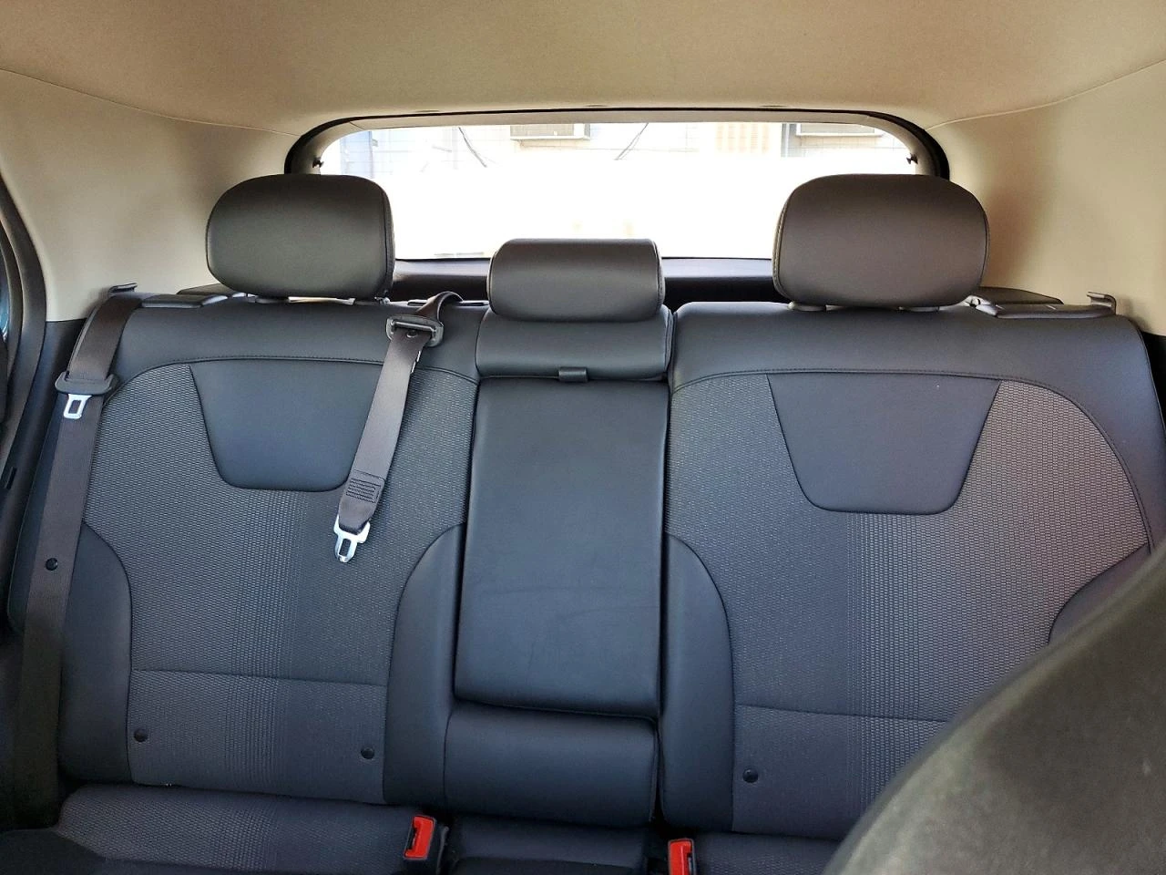 Kia Niro 0.0l Ev Wind, снимка 10 - Автомобили и джипове - 54460467