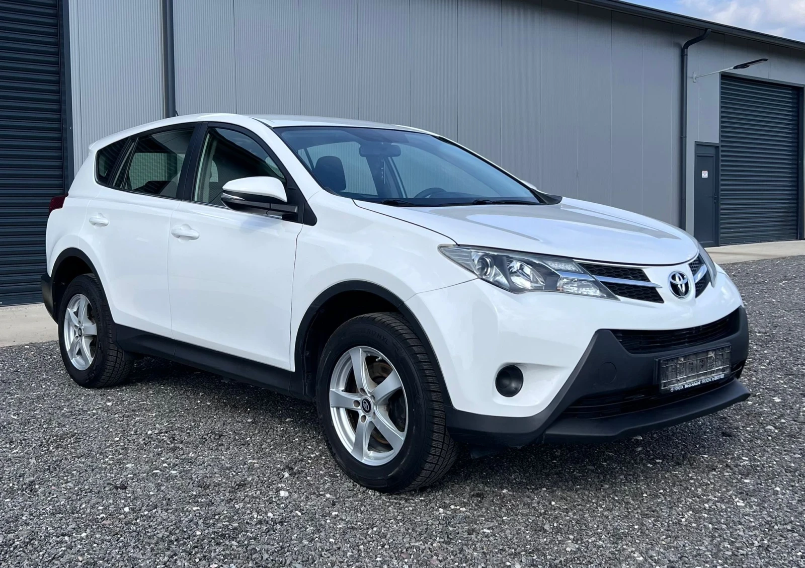 Toyota Rav4 2.0 D-4D/126кс., снимка 2 - Автомобили и джипове - 54775881