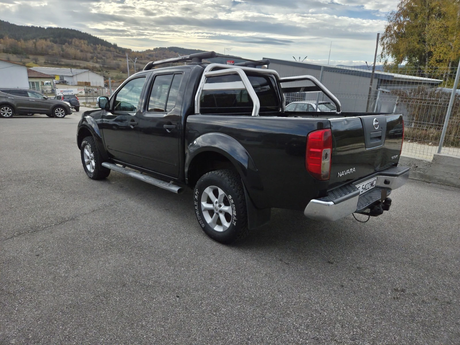 Nissan Navara, снимка 5 - Автомобили и джипове - 55155162