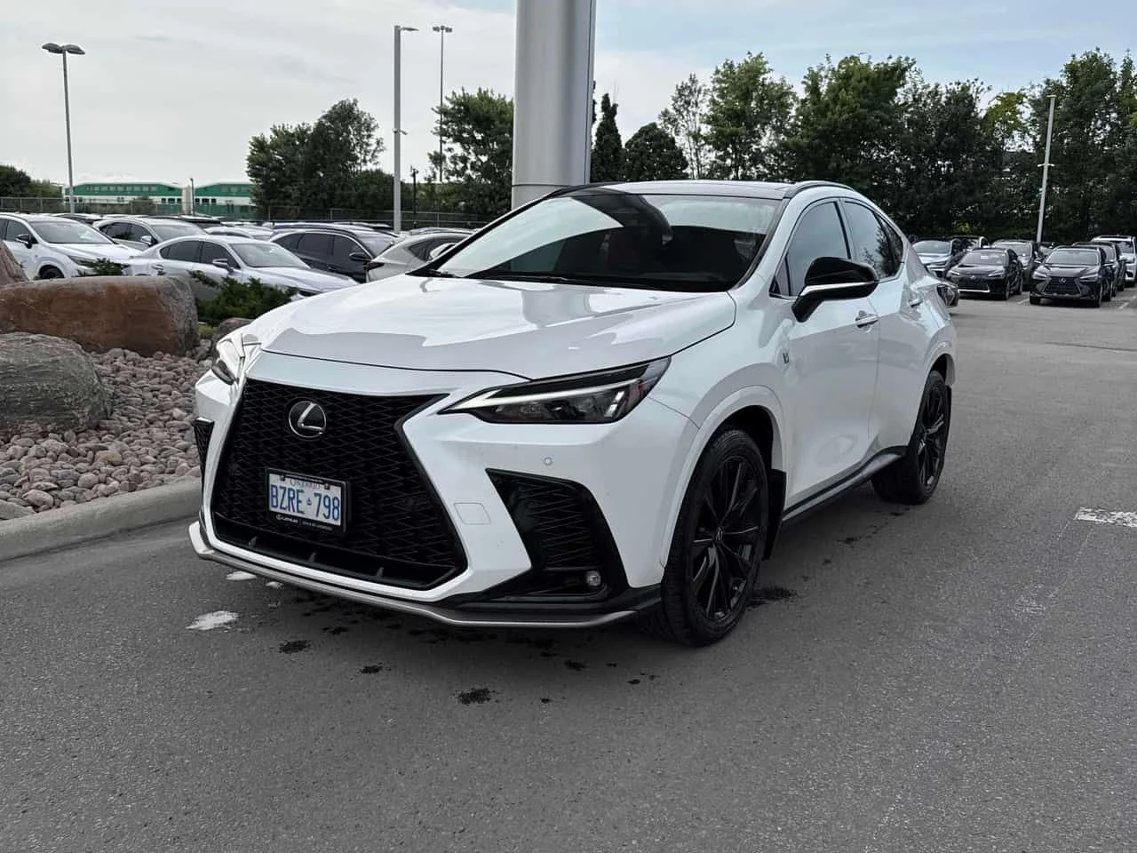 Lexus NX * 350 * DISTRONIC* ОБДУХВАНЕ* ПАНОРАМА* 