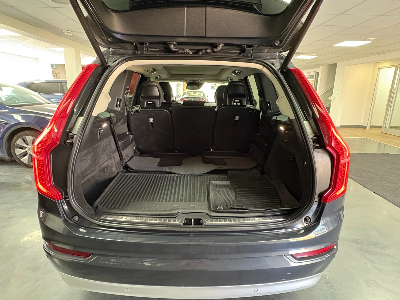Volvo Xc90 T6 AWD Inscription* 6+ 1места, снимка 17 - Автомобили и джипове - 55777067