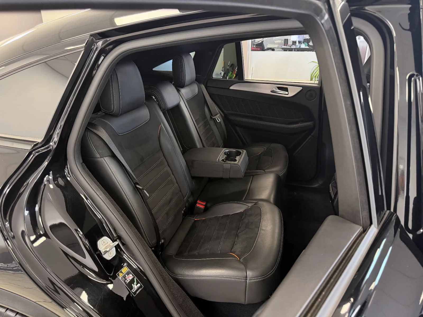 Mercedes-Benz GLE 350 COUPE/258HP/AMG/360/4M/HUD/PANO/DISTR/853z, снимка 12 - Автомобили и джипове - 55929786