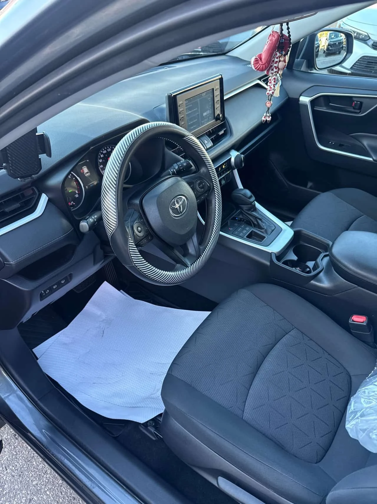 Toyota Rav4 * LE * CARFAX * ����� �� ����������� | Mobile.bg � ����������� 5