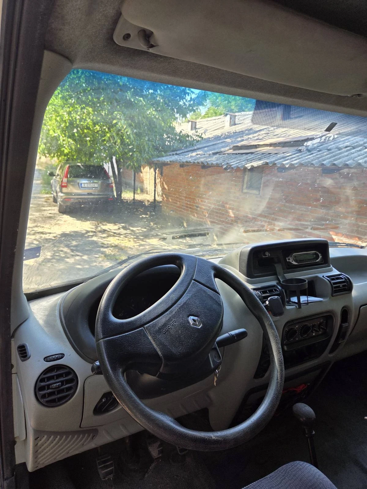 Renault Master 2.5 dCi, снимка 6 - Бусове и автобуси - 55890467