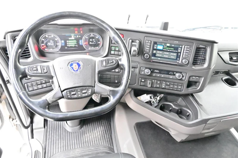 Scania R450 450 Ретардер, снимка 11 - Камиони - 52295124