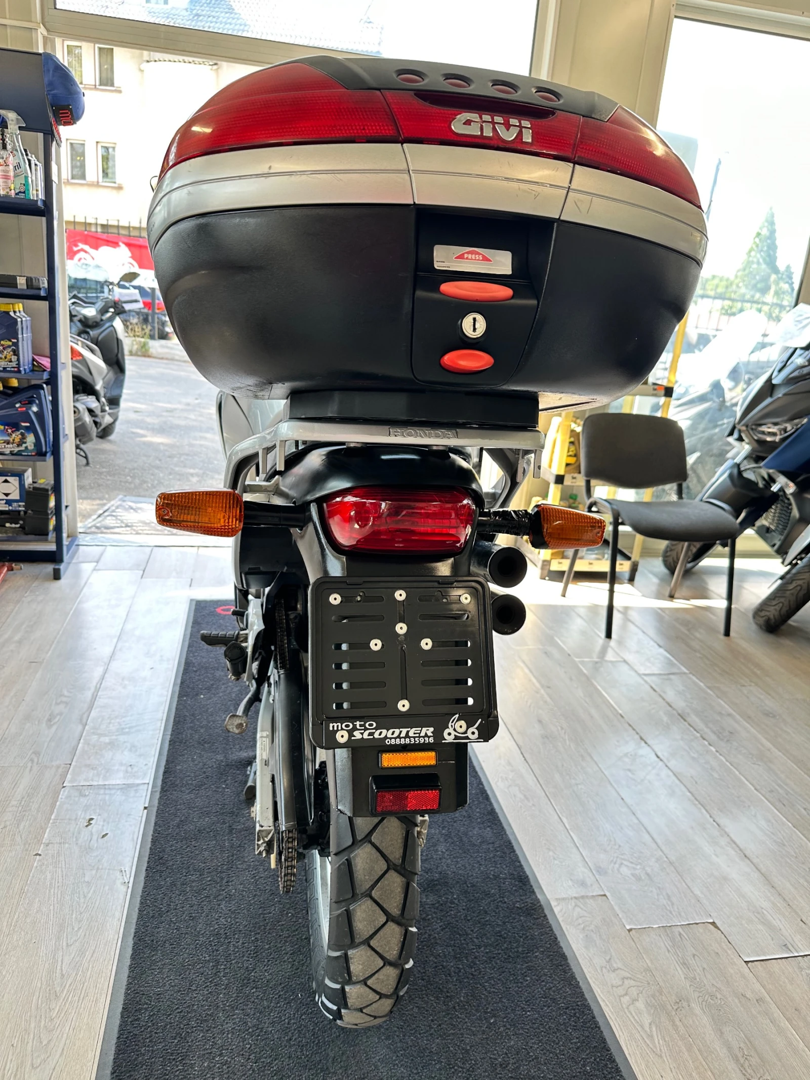 Honda Xlv 750 Transalp 2002г., снимка 8 - Мотоциклети и мототехника - 55562312
