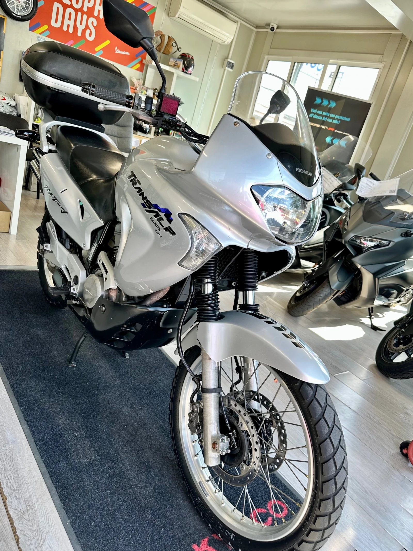 Honda Xlv 750 Transalp 2002г., снимка 9 - Мотоциклети и мототехника - 55562312