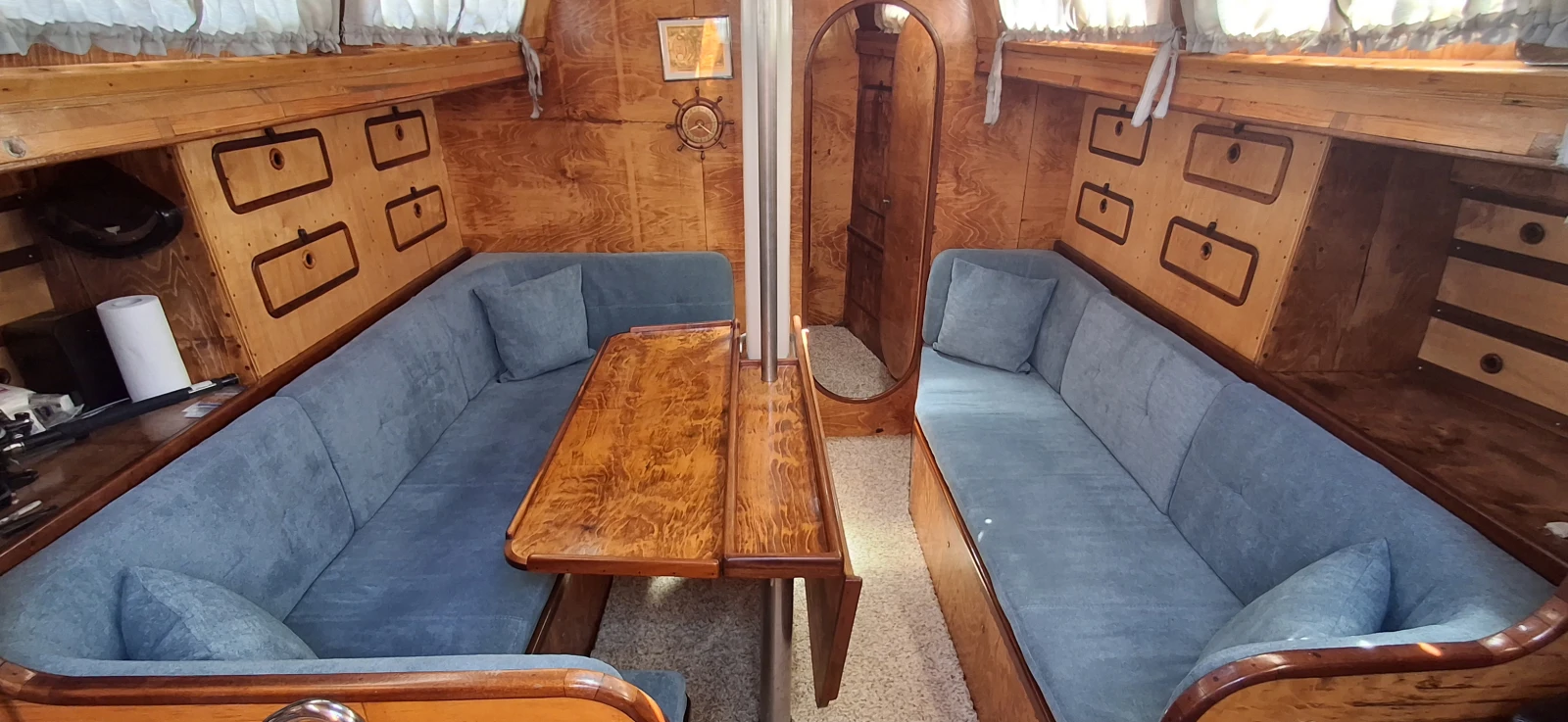 ���������� ����� Classic | Mobile.bg � ����������� 5