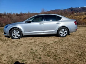 Skoda Octavia 1.6/116, 80 к. км., ръчка, снимка 8