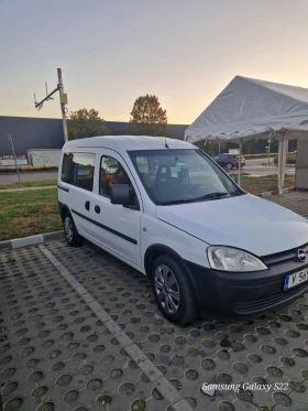     Opel Combo