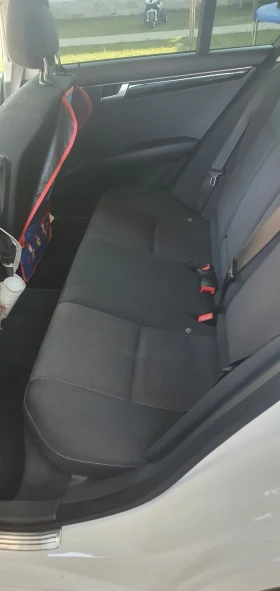 ����� �� �������� �� Mercedes-Benz C 200 C 200 CDI