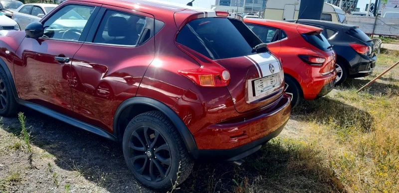 Nissan Juke 1.6 бензин, снимка 4 - Автомобили и джипове - 47009955