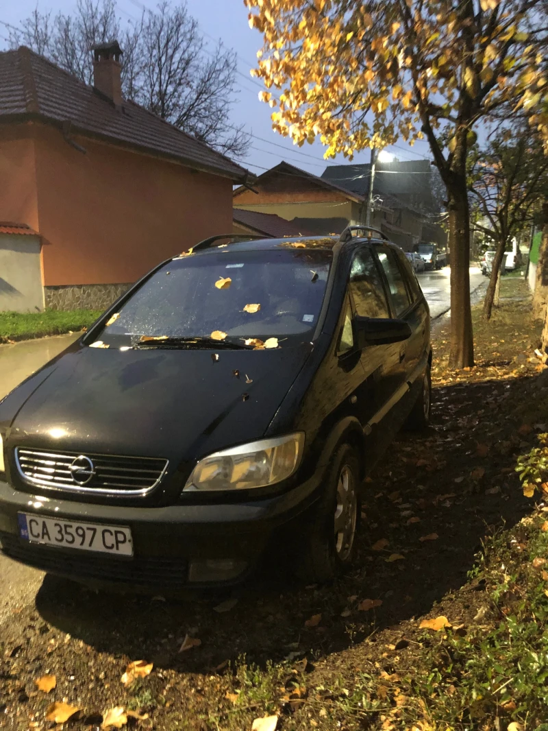 Opel Zafira, снимка 1 - Автомобили и джипове - 47972959