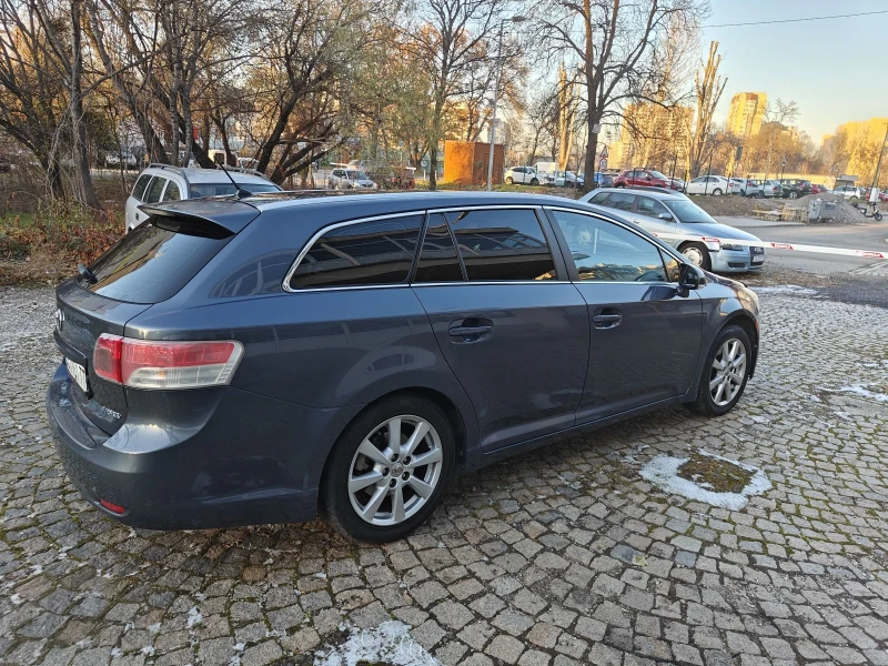 Toyota Avensis 2.2 D4D 150ps 114000км., снимка 6 - Автомобили и джипове - 48827434