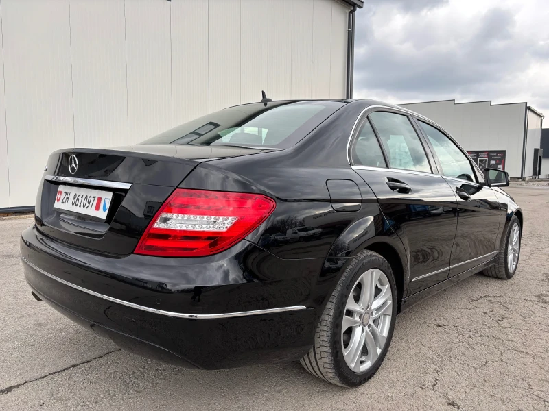 Mercedes-Benz C 180 i AUTOMATIC, снимка 5 - Автомобили и джипове - 49351092