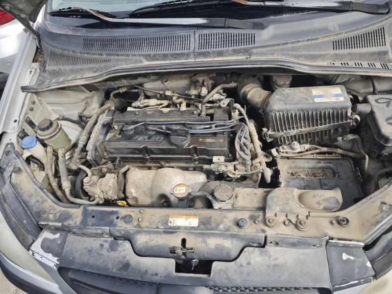 Hyundai Getz 1.4, снимка 6 - Автомобили и джипове - 49891697