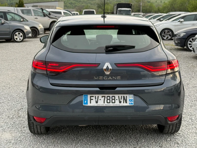 Renault Megane 1.5DCi 68000km ! FULL LED , снимка 6 - Автомобили и джипове - 49970948