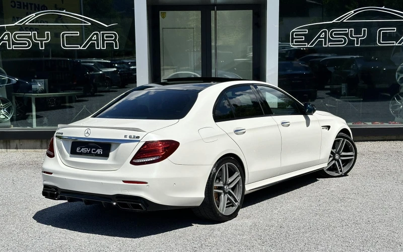 Mercedes-Benz E 63 AMG  S/V8 BITURBO - 4MATIC/HUD/BURMESTER/ PANO/ 360/, снимка 3 - Автомобили и джипове - 50129236