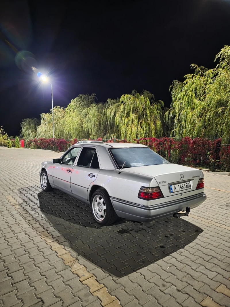 Mercedes-Benz 124 Ел стъкла ел огледала abs система шибидах , снимка 9 - Автомобили и джипове - 52543155