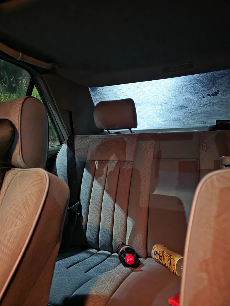 Mercedes-Benz 124 Ел стъкла ел огледала abs система шибидах , снимка 8 - Автомобили и джипове - 52543155