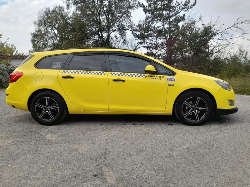 Opel Astra, снимка 4 - Автомобили и джипове - 52625450