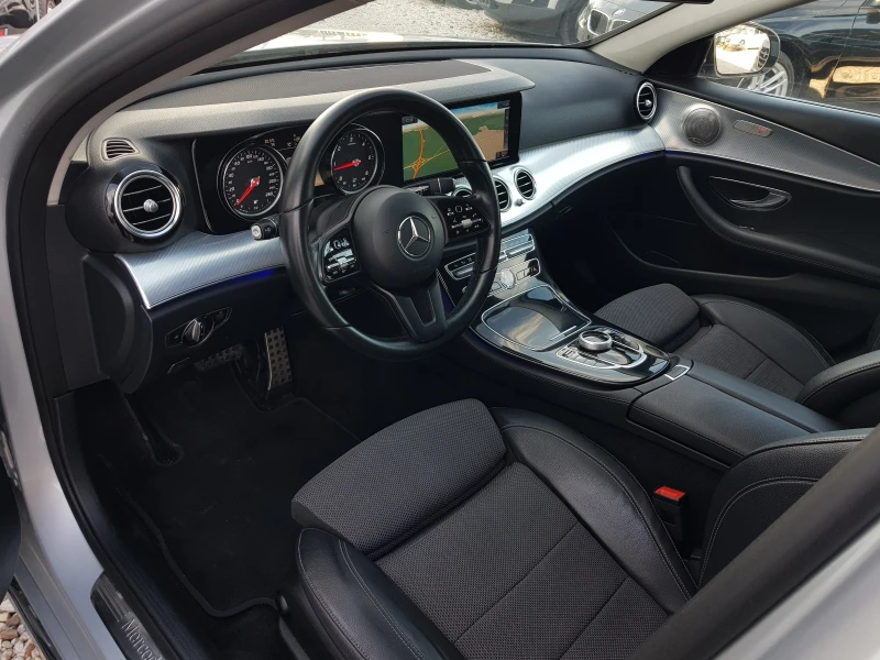 Mercedes-Benz E 220 D - 194 к.с. /10/2018 г. ЛИЗИНГ, снимка 9 - Автомобили и джипове - 52402575