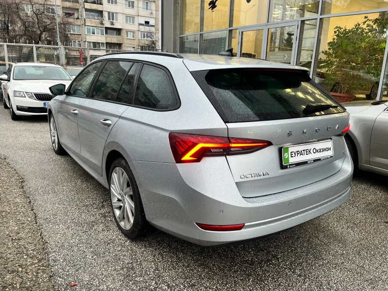Skoda Octavia 1.4 TSI P-HEV/150 KW/204 к.с./ батерия 13 kwh, снимка 4 - Автомобили и джипове - 53247584