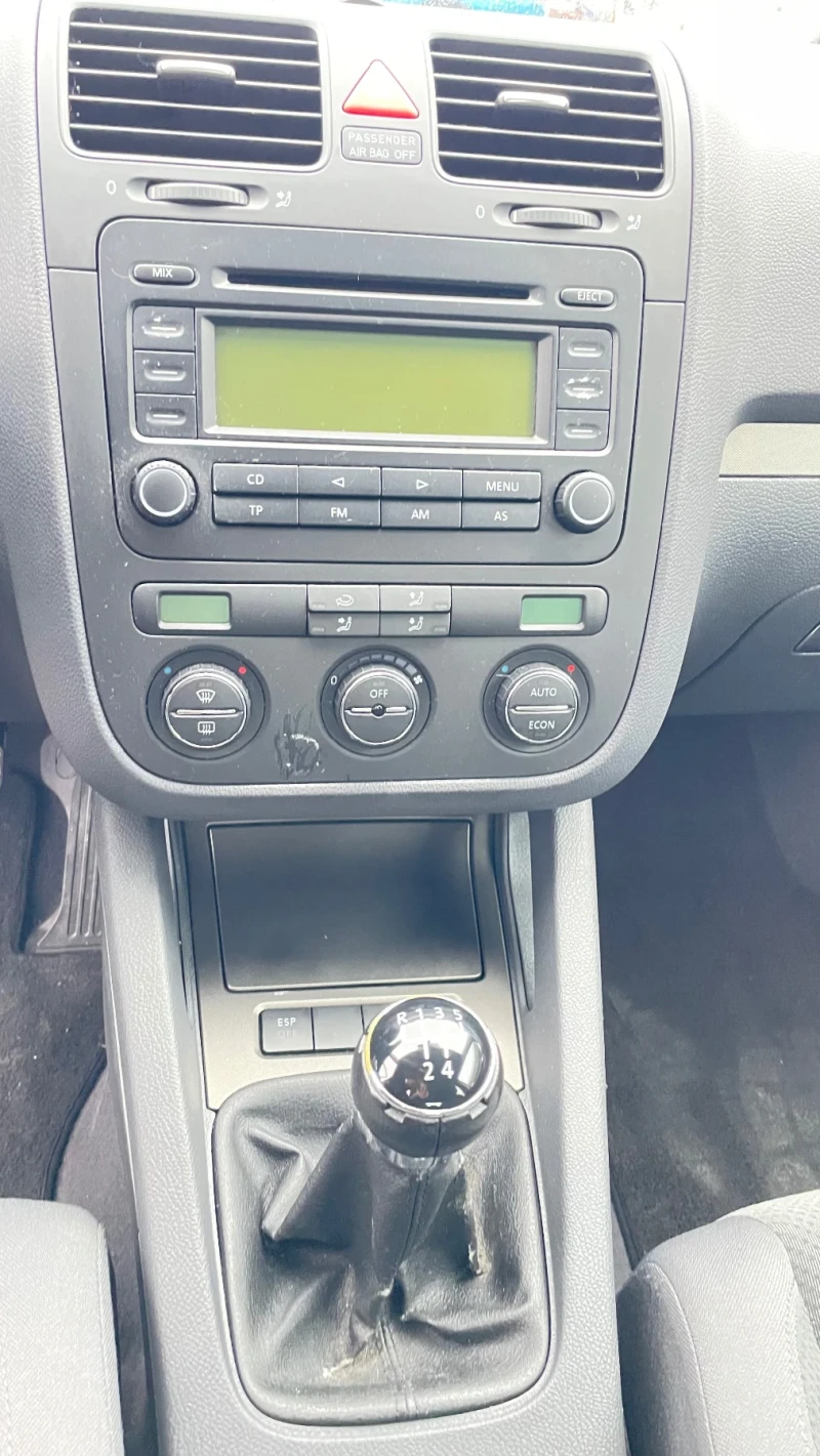 VW Golf, снимка 12 - Автомобили и джипове - 53293106