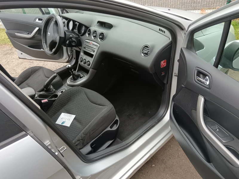 Peugeot 308 SW, снимка 10 - Автомобили и джипове - 53453403