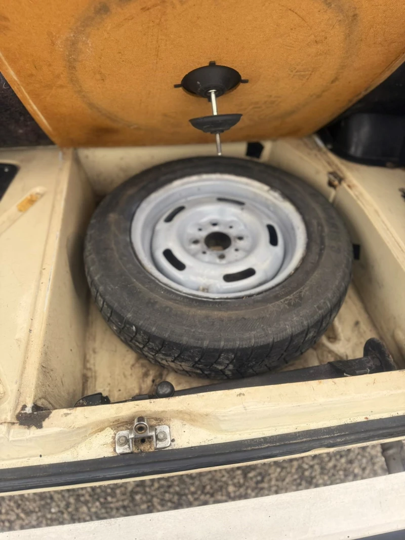 Lada 2104, снимка 15 - Автомобили и джипове - 53458693