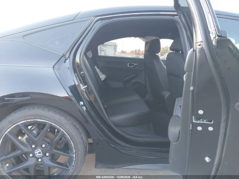 Honda Civic 2l Sport, снимка 8 - Автомобили и джипове - 53572803