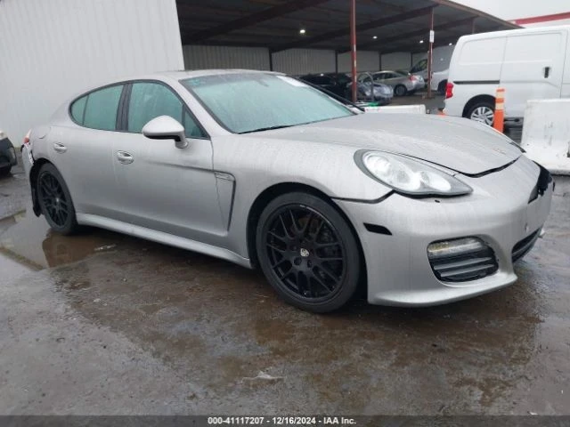 Porsche Panamera, снимка 1 - Автомобили и джипове - 48724497