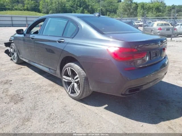 BMW 750 XDRIVE - изображение 3