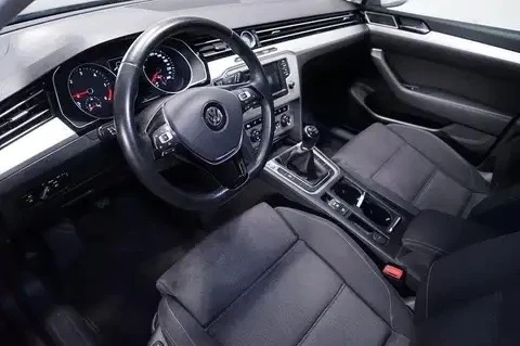 VW Passat 2, 0TDI-150k.c/EURO6/НАВИГАЦИЯ/ПОДГРЕВ/КАТО НОВ!!!, снимка 5 - Автомобили и джипове - 52851795