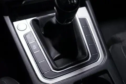 VW Passat 2, 0TDI-150k.c/EURO6/НАВИГАЦИЯ/ПОДГРЕВ/КАТО НОВ!!!, снимка 10 - Автомобили и джипове - 52851795