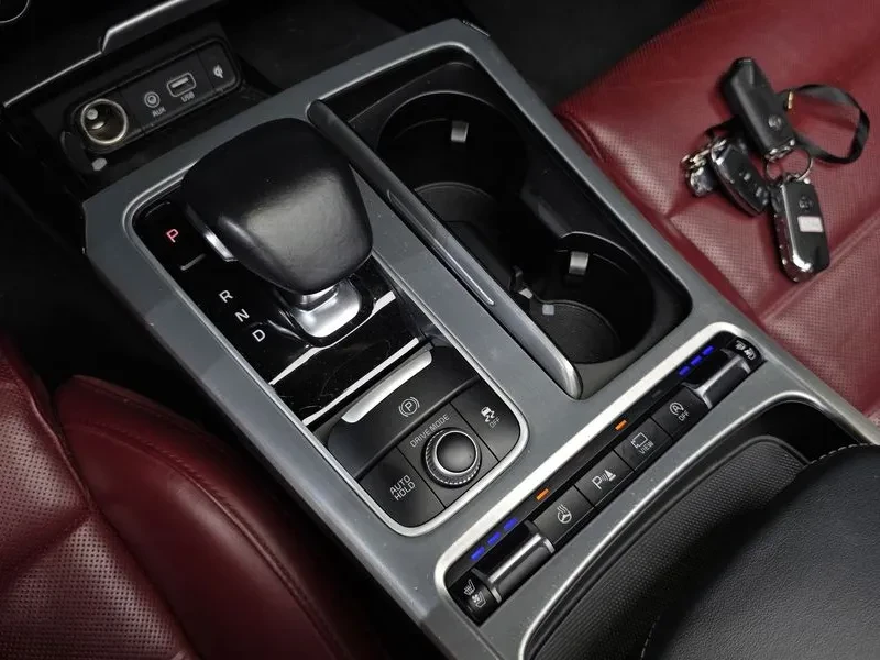 Kia Stinger 3.3 AWD GT - САМО 30% АВАНС, снимка 9 - Автомобили и джипове - 55888084