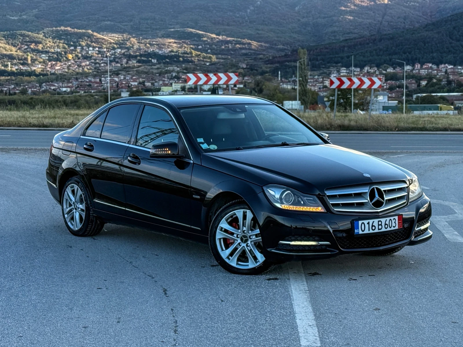 Mercedes-Benz C 220 AVANTGARDE 170к.с., снимка 1