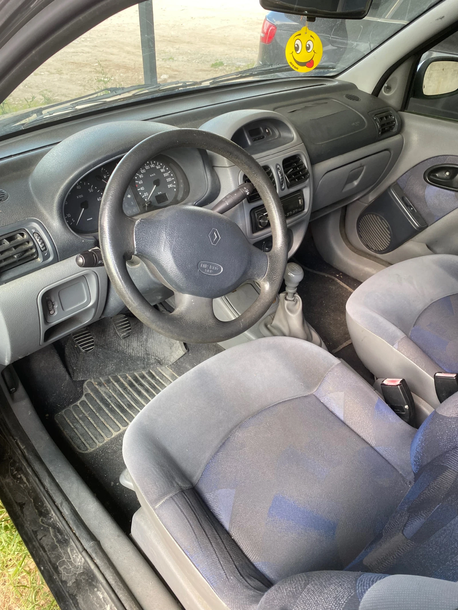 Renault Clio  - изображение 4